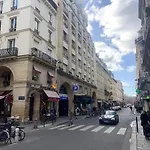 Tour Eiffel Apartment